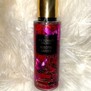 Victoria’s Secret Limited Edition BLISSFUL GARDEN brand new. Last one!